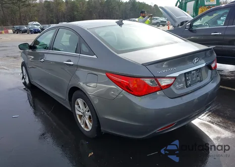 2013 Hyundai Sonata Gls z USA, uszkodzony, nr VIN 5NPEB4AC6DH624152